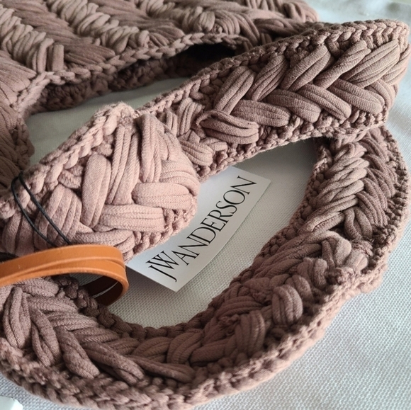 JW ANDERSON Knitted Shopper Tote Bag, Taupe, NWT - Picture 12 of 14